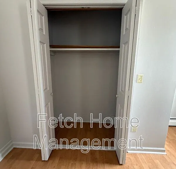 225 Front St — Photo 18