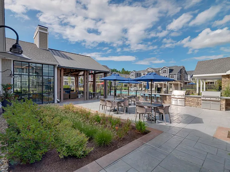 Outdoor lounge
