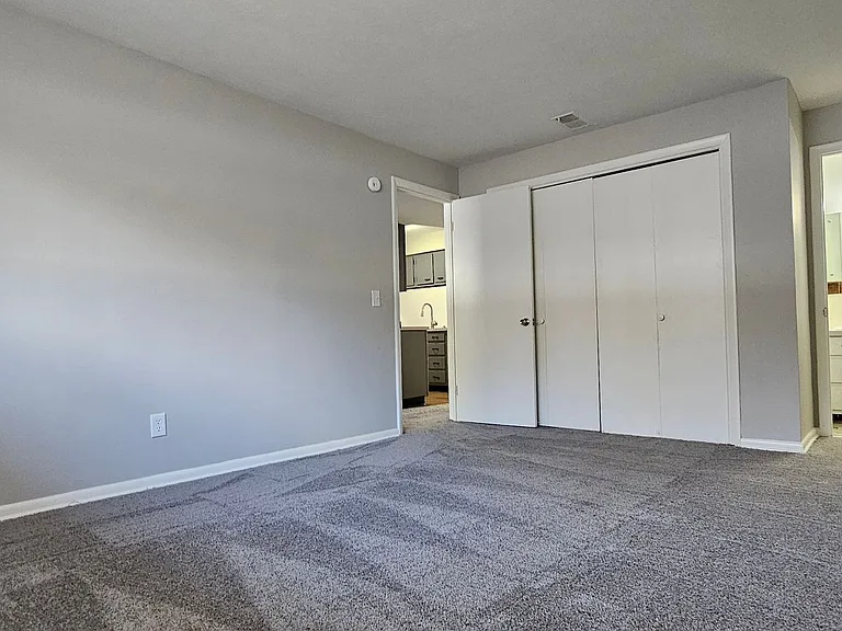 Spacious 2 bedroom 2 bath apartments in Harrison Township! — Photo 7