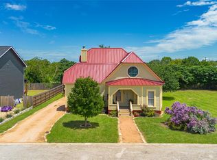 204 Prim Rose, Blanco, TX 78606