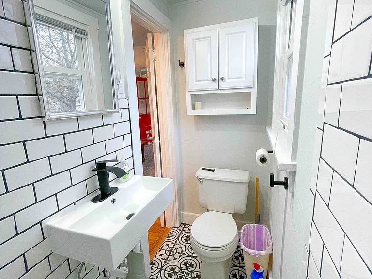 36 Maryland Ave #C — Photo 10