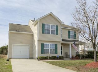 13600 Littlebury Ct, Chester, VA 23831