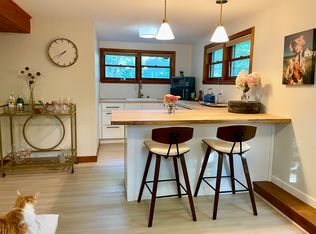 3 Woodcrest Rd #1, Cape Elizabeth, ME 04107