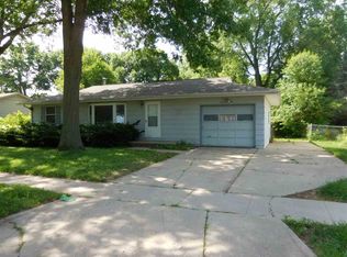 1805 California Ave, Iowa City, IA 52240