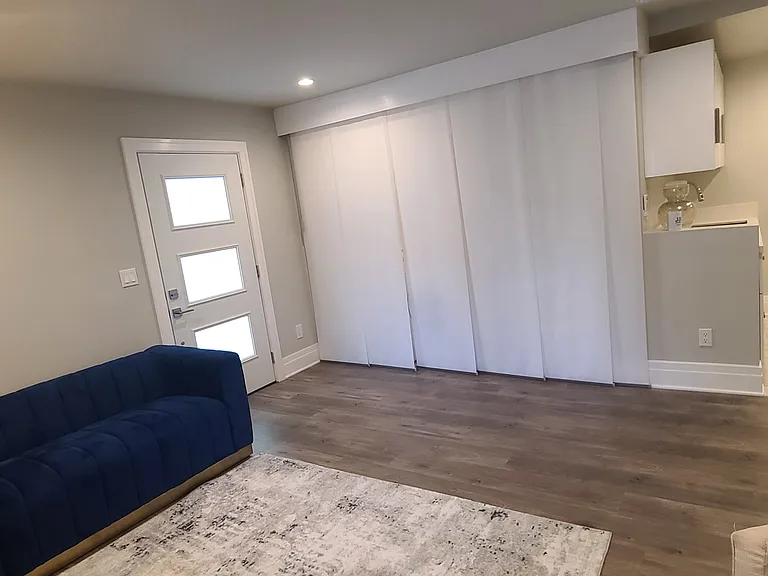 1258 Coldwater Canyon Dr #ADU — Photo 2