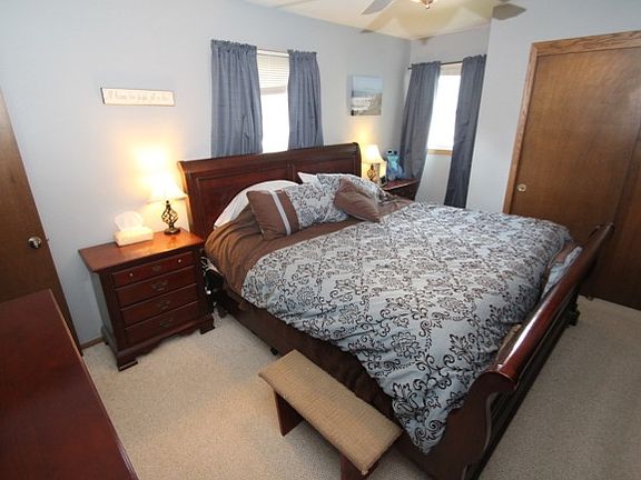 5th image of 2123 Patricia Ln
