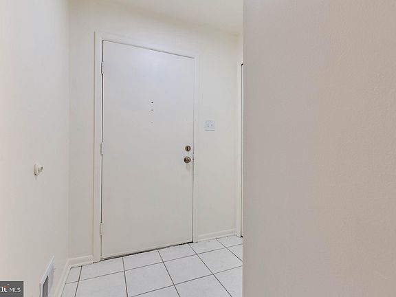 5th image of 5461 Enberend Ter