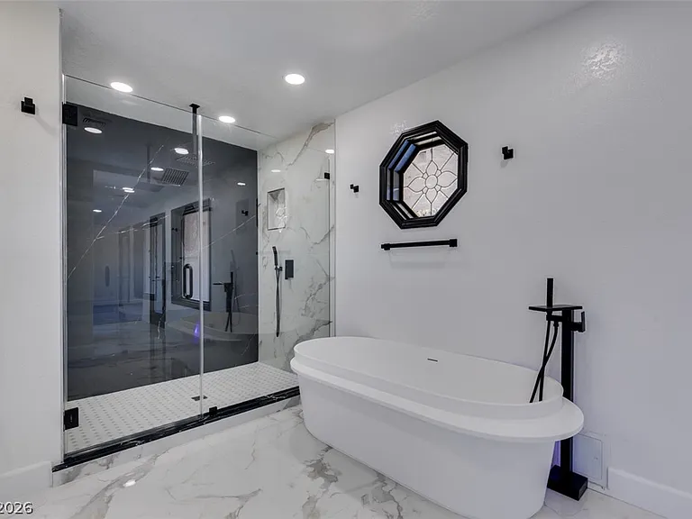 7040 Obannon Dr — Photo 33