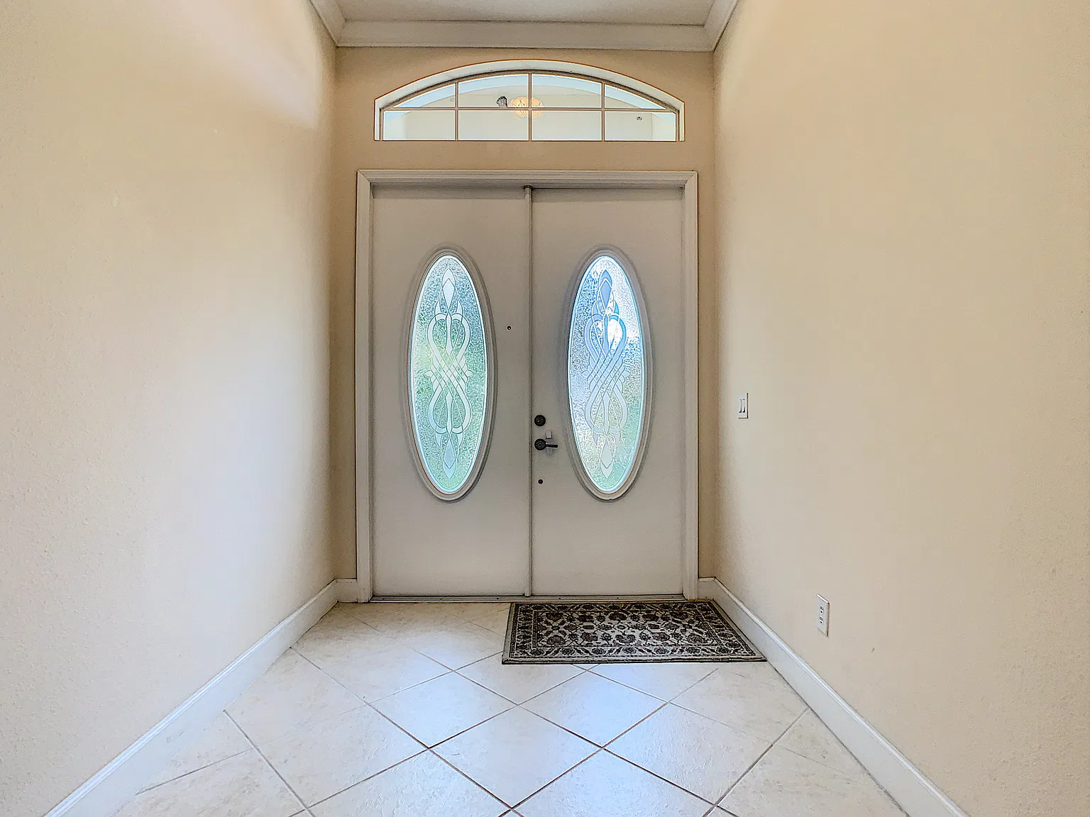 4 bed, 2540 sqft, $3,600 — Photo 4