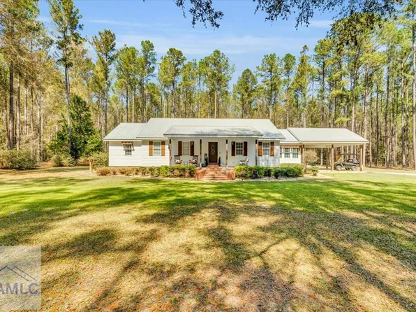 5200 Old River Rd S, Brooklet, GA 30415