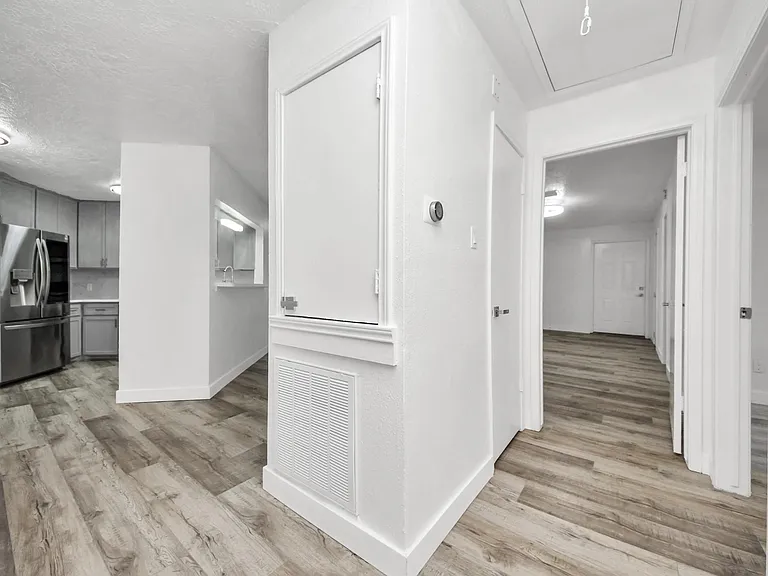 11627 Bowlan Ln — Photo 12