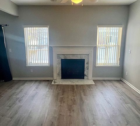3rd image of 714 Palmer Dr