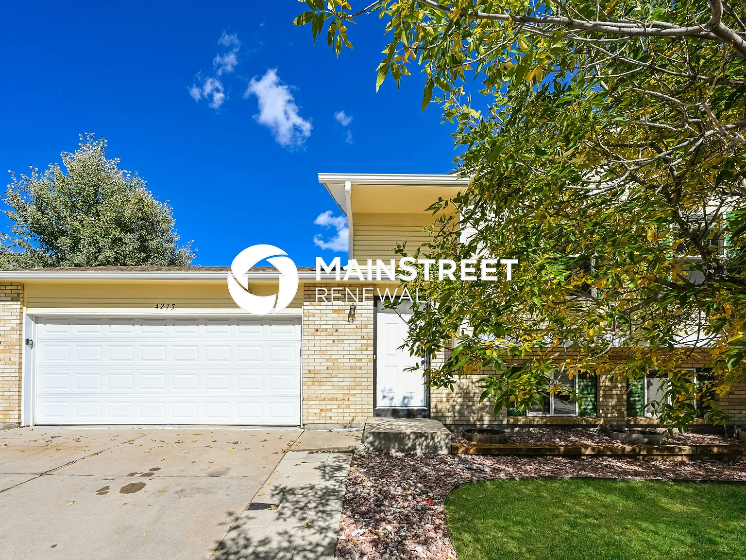 4275 S Halifax Way — Photo 1