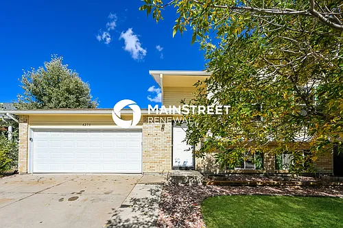 4275 S Halifax Way Photo 1