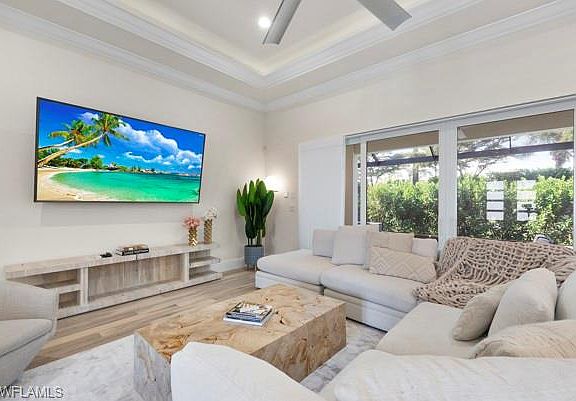 4th image of 14362 Charthouse Cir