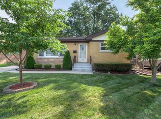 417 S Princeton Ave, Itasca, IL 60143