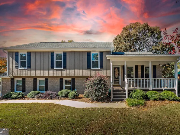 5 Wellington Dr, McDonough, GA 30252