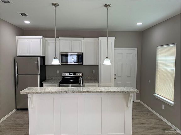 3rd image of 5800 Puffin Ave