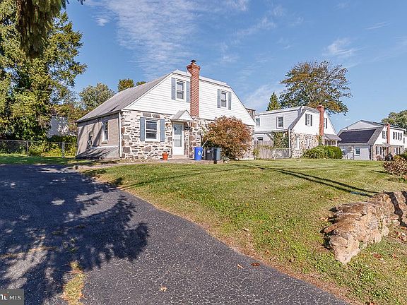 2nd image of 811 Springfield Rd