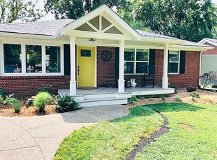 29 Beechwood Rd, Jeffersonville, IN 47130