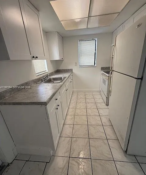 2131 NW 26th Ave — Photo 3
