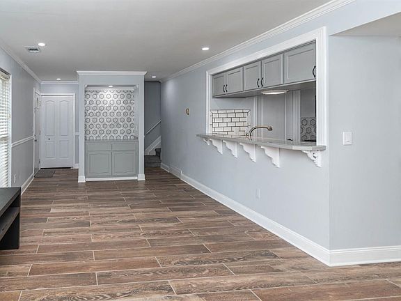 4th image of 44437 Newburyport Dr