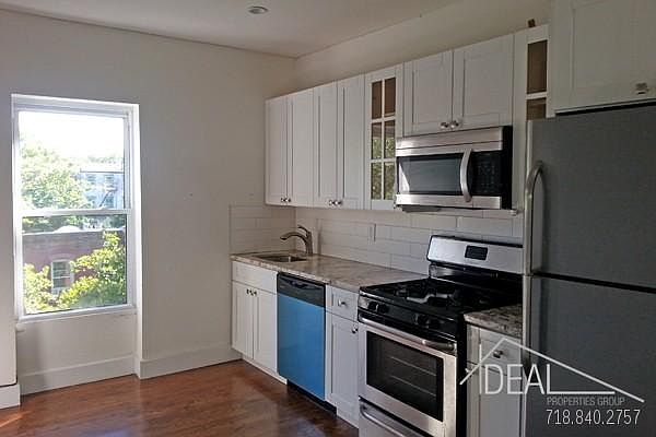 1st image of 85 Douglass St APT 4