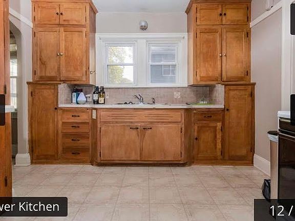 2nd image of 1362 Martha Washington Dr