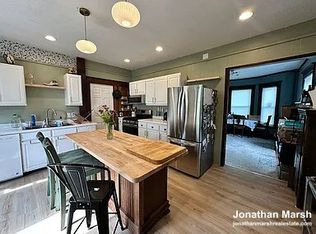 79 Lawler St #1, Holyoke, MA 01040