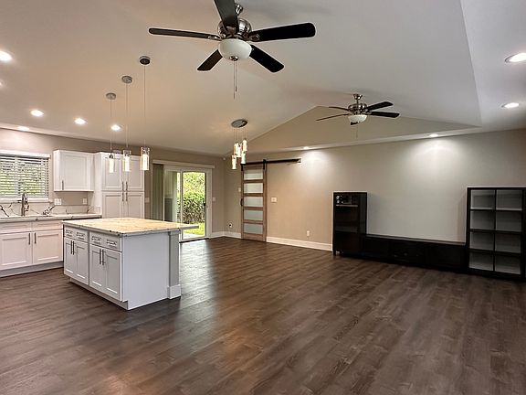 4th image of 16-2147 Pukalani Dr