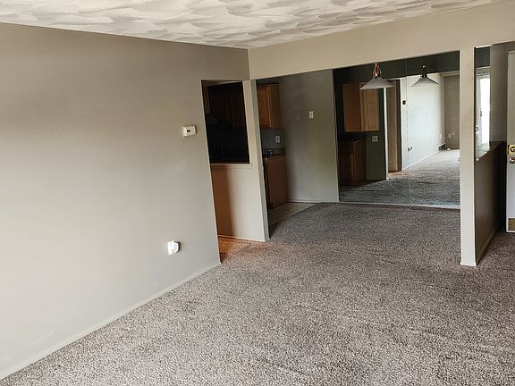 4th image of 44407 Savery Dr Floor 2