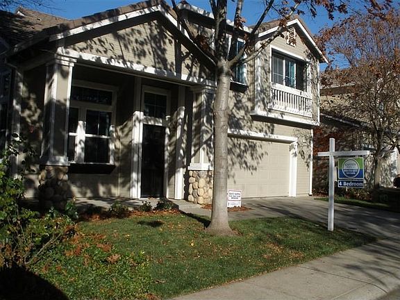 2nd image of 326 Coventry Cir