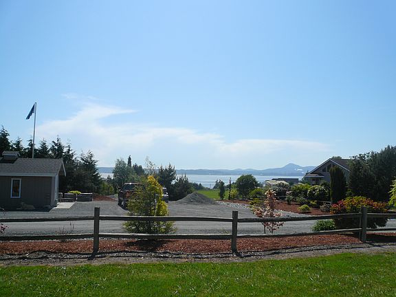 4th image of Nhn Padilla Bay Lane