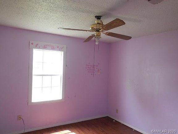4th image of 2306 Loreco St
