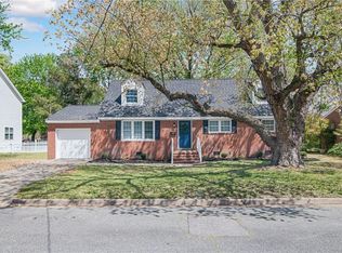 81 Haviland Dr, Newport News, VA 23601