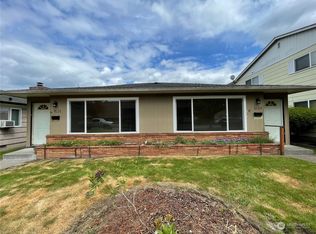 1634 10th Ave, Longview, WA 98632