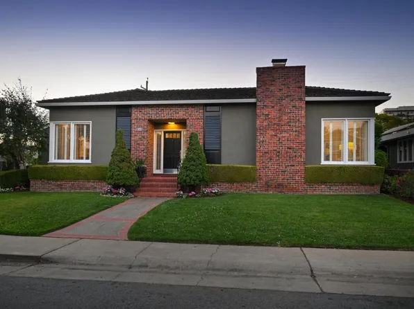 650 Capistrano Way, San Mateo, CA 94402