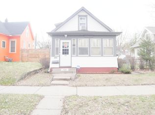 768 Magnolia Ave E, Saint Paul, MN 55106