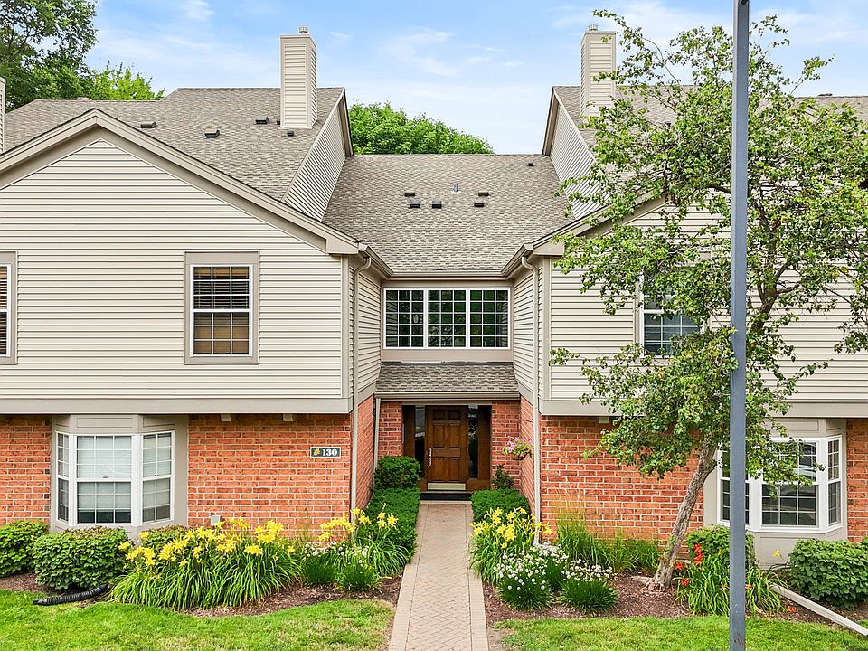1st image of 130 Crest Wood Ct APT 1