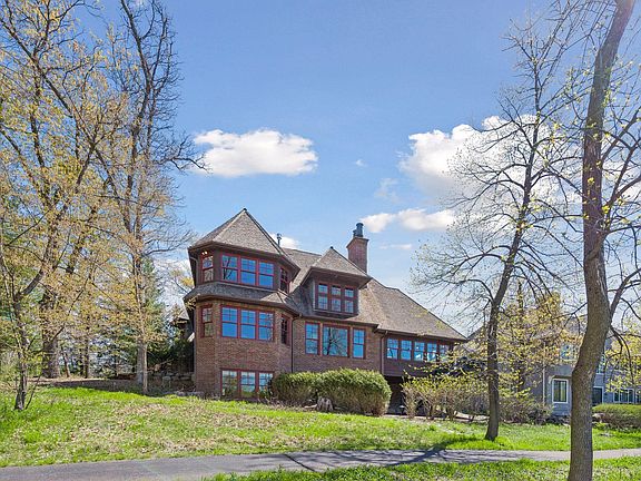 5th image of 1610 Locust Hills Pl