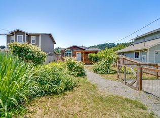 297 1st Ave, Rio Dell, CA 95562