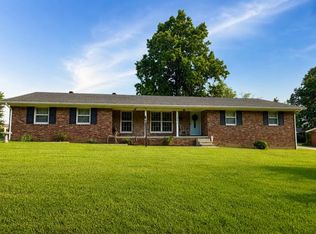 1290 W Center St, Madisonville, KY 42431