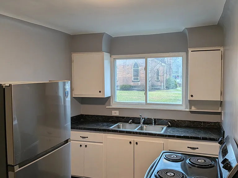5 W 73rd St #1 — Photo 8