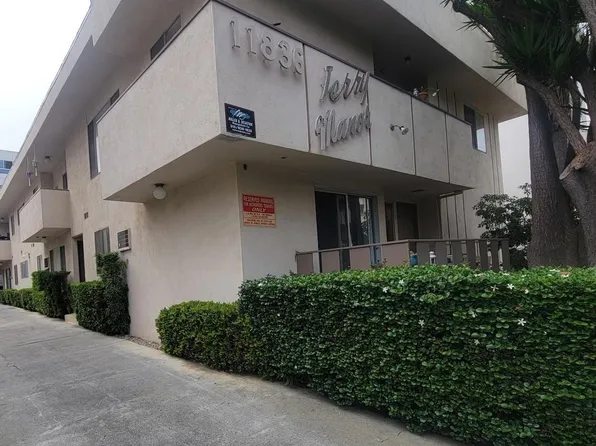 d11836, 11836 Darlington Ave APT 6, Los Angeles, CA 90049