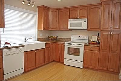 3rd image of 15829 NE 106th St