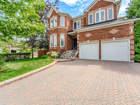 1600 Glenvista Dr, Oakville, ON L6H 6E9