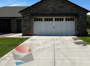 637 Country Club Cir, Alamosa, CO 81101