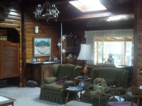 3rd image of 3824 Woodpecker Ln