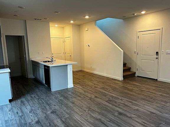 4th image of 5184 Molino Cir