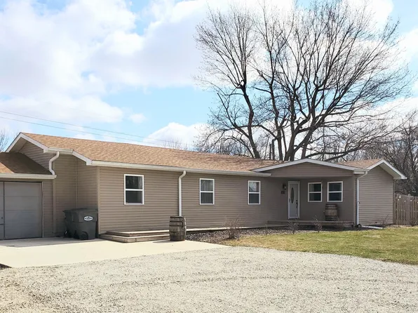 3128 S Broadway St, Yorktown, IN 47396